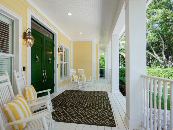 Naples Vacation Rental Near the Beach - Olde Naples Luxury Home